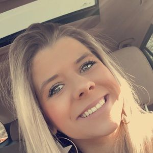 Meet your Posher, Ashton